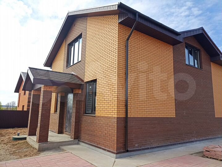 Коттедж 141,5 м² на участке 16 сот.