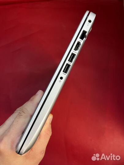 Ноутбук HP 14' ips i3 7100u/4gb/ssd 128gb