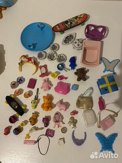 Аксессуары и мебель для кукол