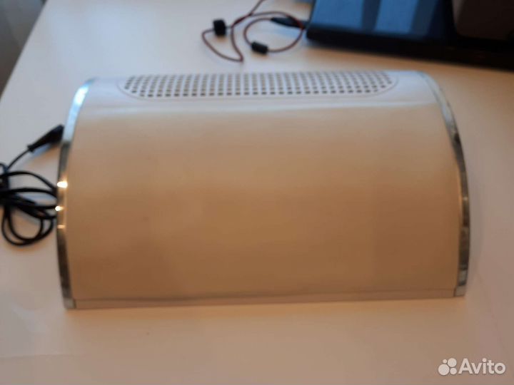 Пылесос для маникюра