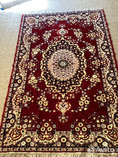 Накидки на кресла (и ковёр — покрывало )