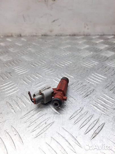 Форсунка Nissan Almera Tino минивэн 1.8 QG18DE