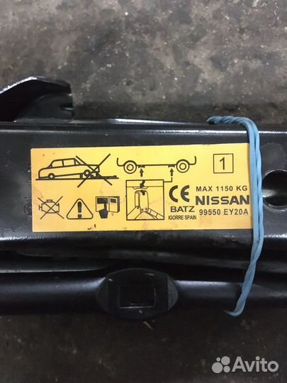 Nissan qashqai j11 Домкрат