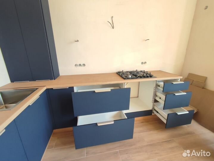 Новые, готовые к сборке кухонные модули