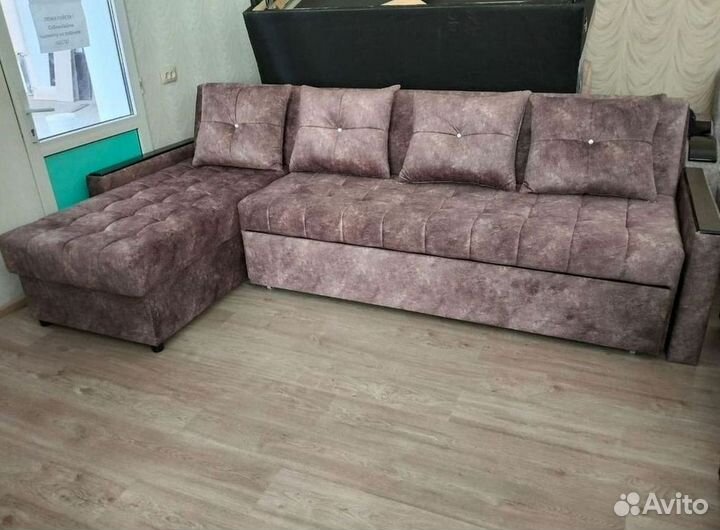 Диван угловой на заказ не б/у