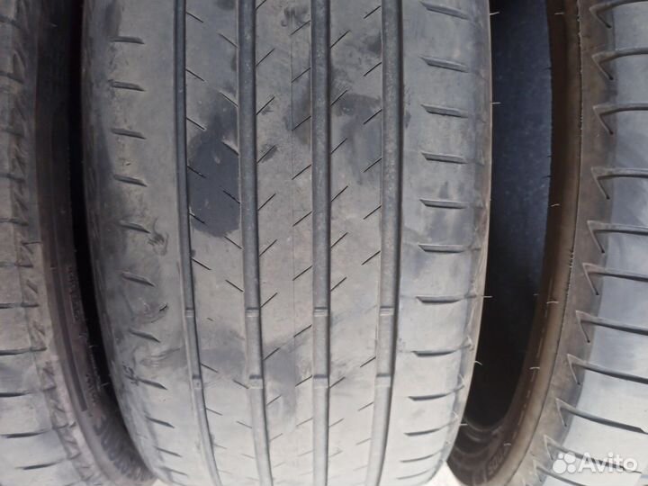 Bridgestone Turanza T005A 255/40 R20 и 285/35 R20 104Y