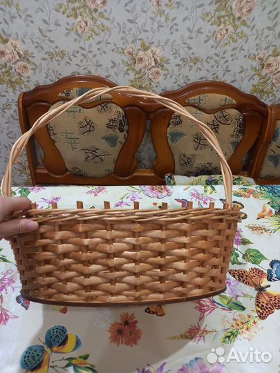 Корзина плетеная для подарков