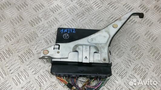 Блок управления lexus LS 3 (1NI12NC01)