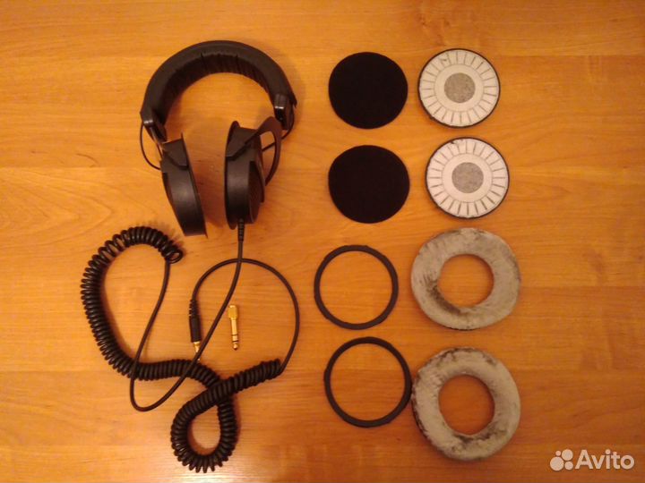 Наушники Beyerdynamic DT 990 без динамиков