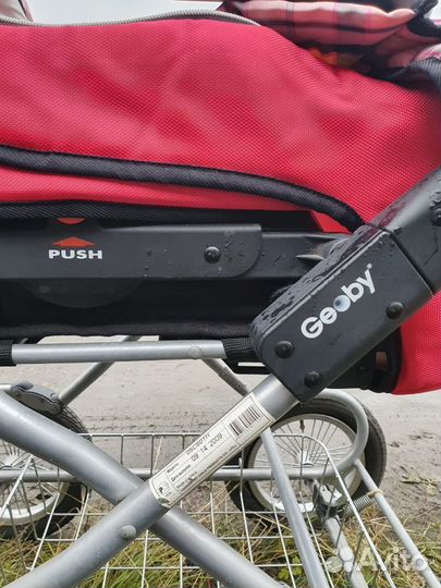 Прогулочная детская коляска и летняя сидячая