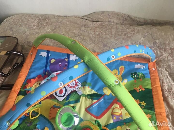 Развивающий коврик