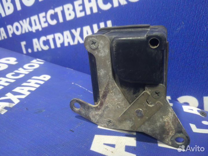 Моторчик заслонок отопителя Ford Focus 1 седан