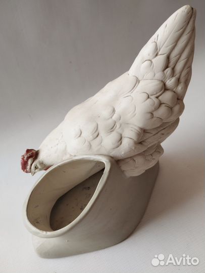 Статуэтка фарфор. Курица и жук. Царская. Зусман