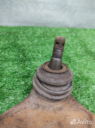 Рычаг передний левый верхний Lexus GS300 (S160) 2