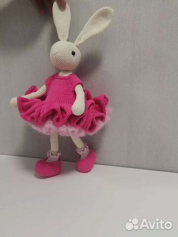 Вязаный зайчик. Ручная работа