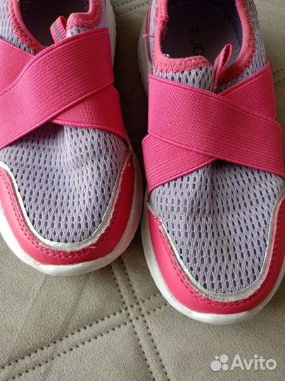 Летние кроссовки для девочки 28 размер
