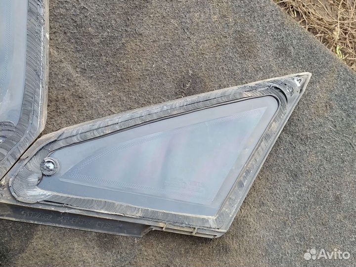 Передние форточки fiat grand punto