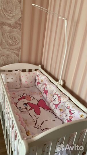 Детская кроватка