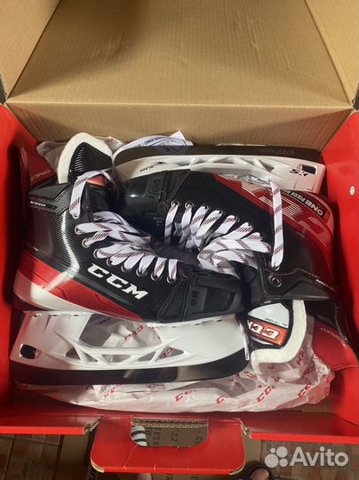 Хоккейные коньки CCM jetspeed FT4 Pro