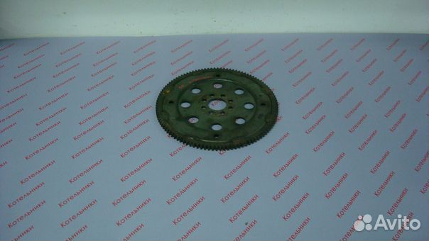 Nissan 12331-62J02 Маховик двигателя