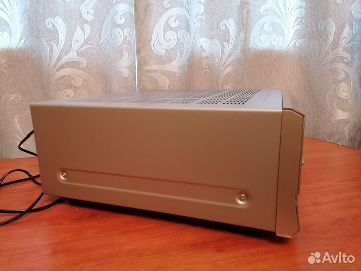 Av ресивер onkyo TX-RS 601Е