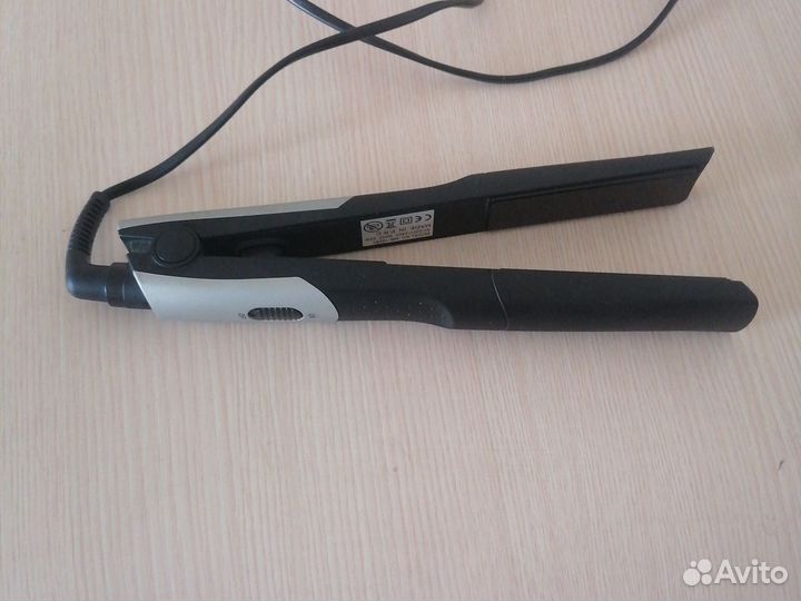 Выпрямитель для волос