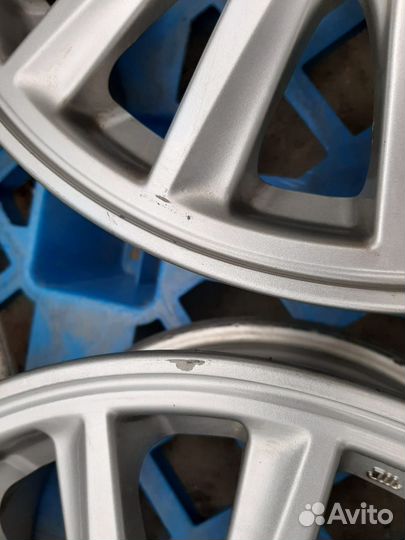 Оригинал диски R15 Toyota Noah 5*114.3 (85260)