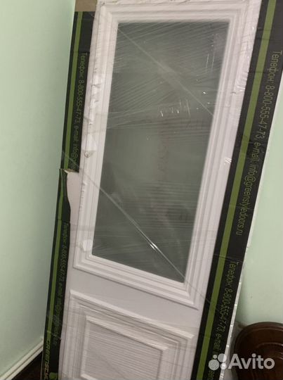 Двери межкомнатные из дерева новые