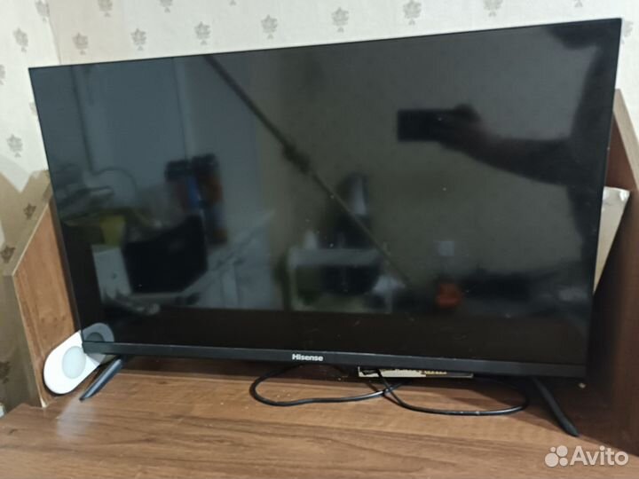 Телевизор Hisense 32 SMART tv
