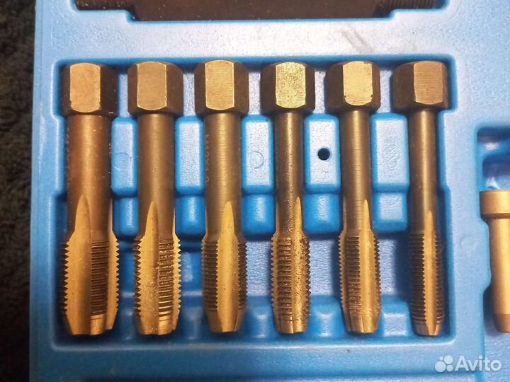 Набор метчиков