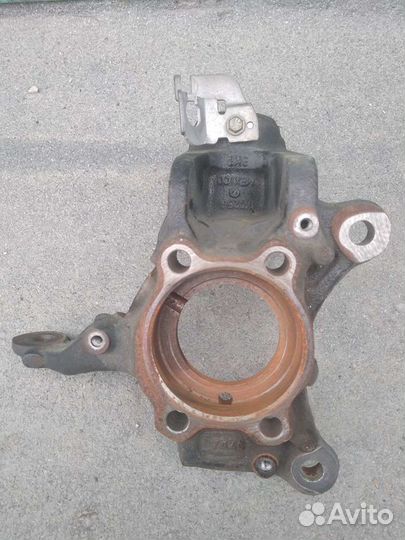 Поворотный кулак передний VAG разборка