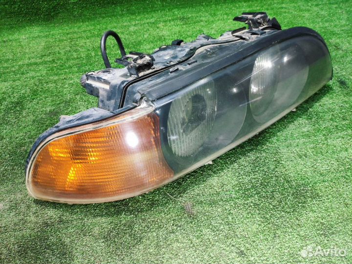 Фара передняя правая BMW 5 E39 дорестайл