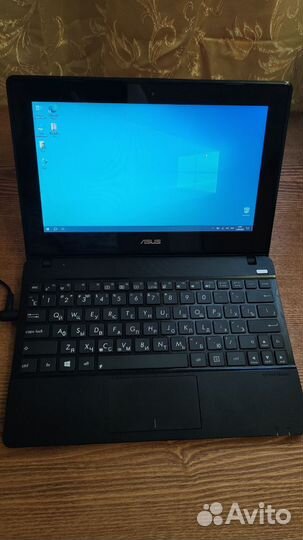 Нетбук asus X102B