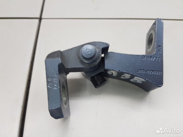 Петля двери задняя левая нижняя