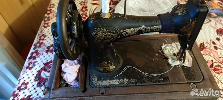 Антиквариат швейная машина Зингер