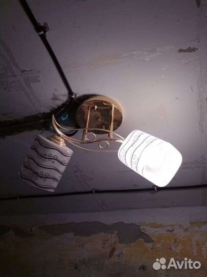 Люстра потолочная