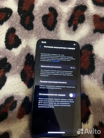 iPhone X, 64 ГБ
