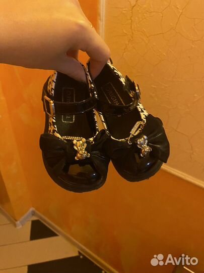 Туфли для девочки