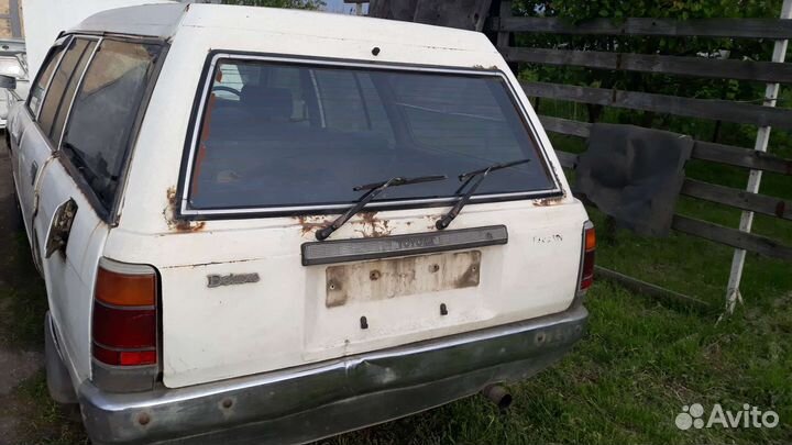 Бампер задний хром toyota crown gs136