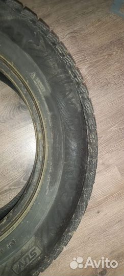 Gislaved Nord Frost 200 215/65 R16