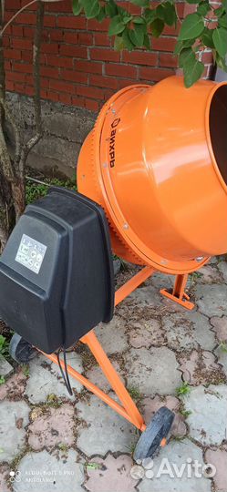 Бетономешалка вихрь бм 160