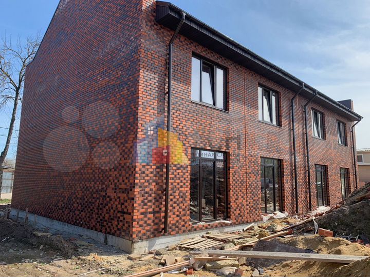 Таунхаус 90 м² на участке 1,5 сот.