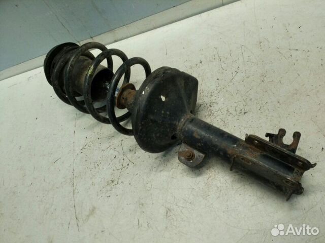 Передние стойки шевроле лачетти. Стойка chevrolet lacetti. Стойка chevrolet lacetti. Задние стойки шевроле лачетти седан 1. Стойка амортизатора шевроле лачетти.