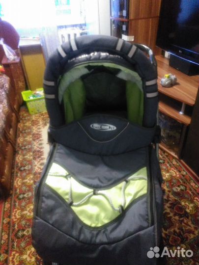 Продам детскую коляску hugo