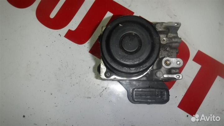 Блок ABS (насос) Toyota Camry XV40 2006-2011