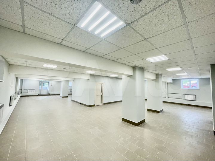 Помещение свободного назначения, 200 м²