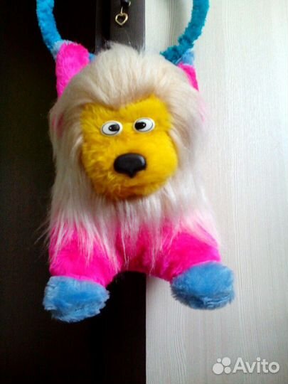 Обезьяна на кольце