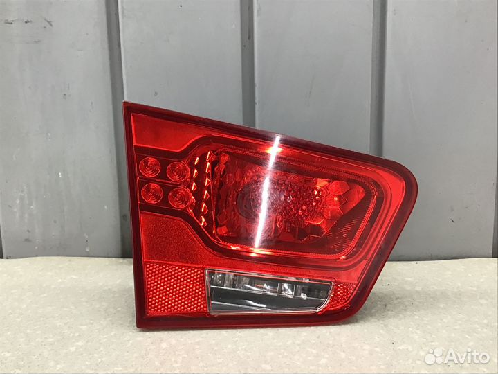 Фонарь задний внутренний левый Kia Cerato 2009-201