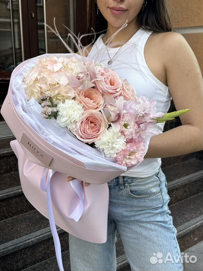 Цветы букеты шары доставка свадебная флористика