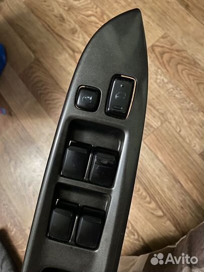 Пульт стеклоподъемников